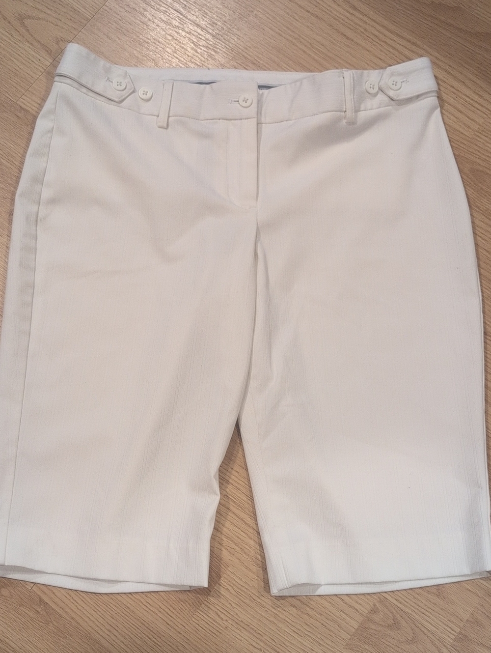 Express Editor White Women's Shorts
